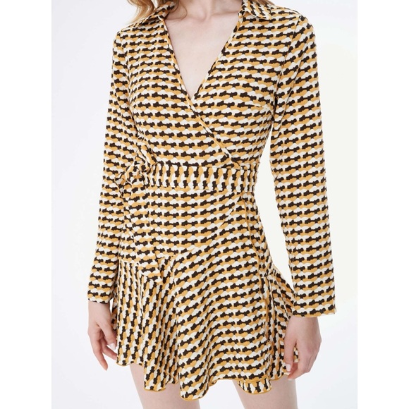 Cider Allover Print V-Neck Mini Dress - Size Large - Picture 14 of 14